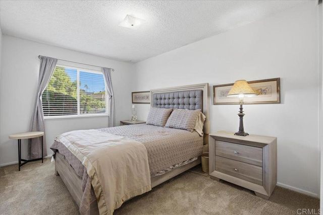 2241 Edgewood Place, Oceanside, CA 92054