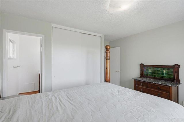 2241 Edgewood Place, Oceanside, CA 92054