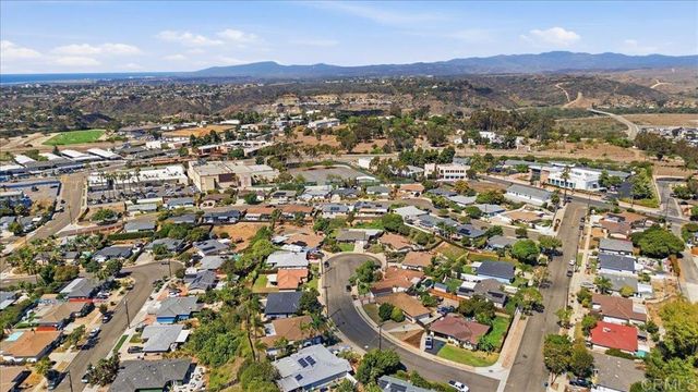 2241 Edgewood Place, Oceanside, CA 92054