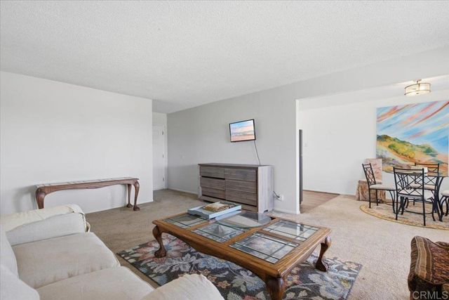 2241 Edgewood Place, Oceanside, CA 92054