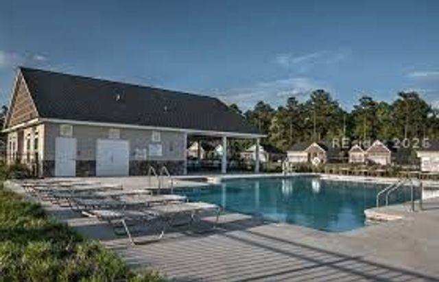 169 Fort Sullivan Dr, Ridgeland, SC 29936