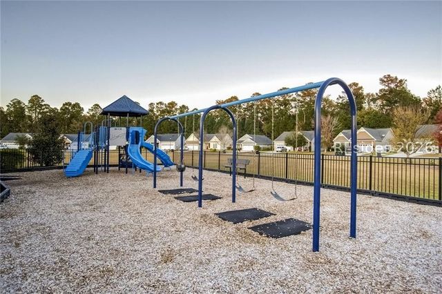 169 Fort Sullivan Dr, Ridgeland, SC 29936