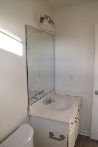 109 Chambers RD, Newport News, VA 23602