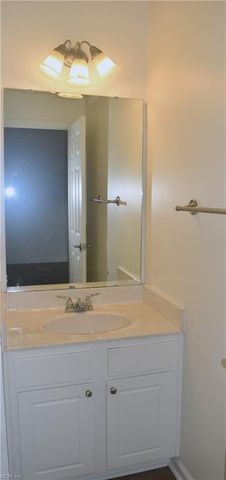 109 Chambers RD, Newport News, VA 23602