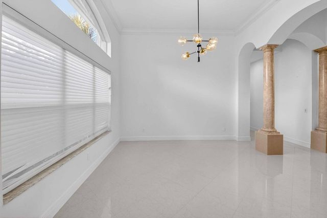 6940 Balboa Island Court, Delray Beach, FL 33446