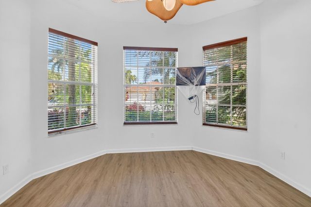 6940 Balboa Island Court, Delray Beach, FL 33446