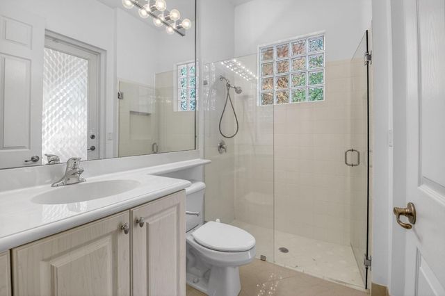 6940 Balboa Island Court, Delray Beach, FL 33446