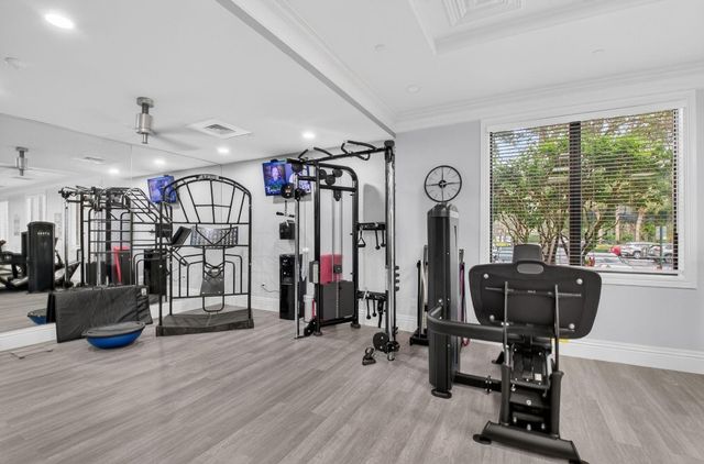 6940 Balboa Island Court, Delray Beach, FL 33446