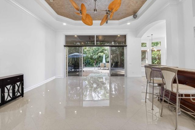 6940 Balboa Island Court, Delray Beach, FL 33446