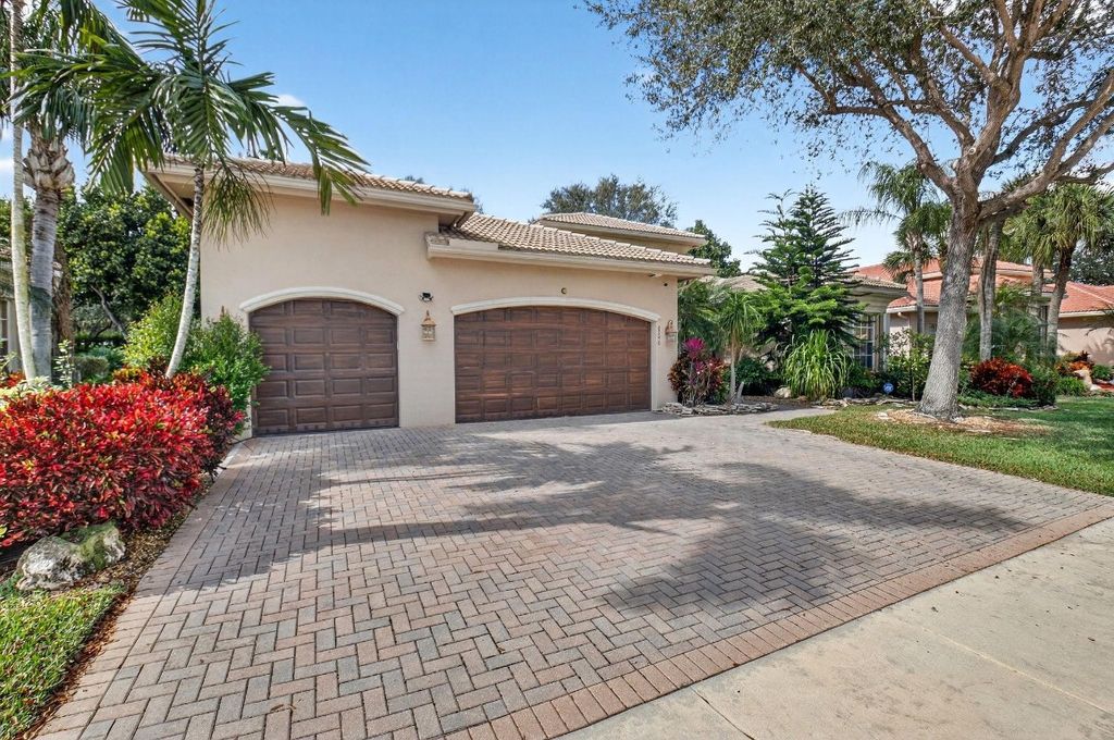 6940 Balboa Island Court, Delray Beach, FL 33446