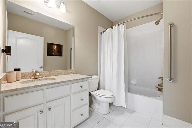 932 Grassmeade Way, Snellville, GA 30078