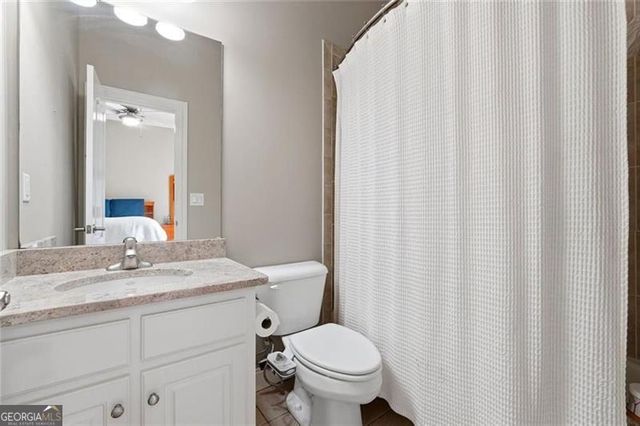 932 Grassmeade Way, Snellville, GA 30078