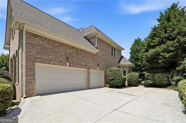 932 Grassmeade Way, Snellville, GA 30078
