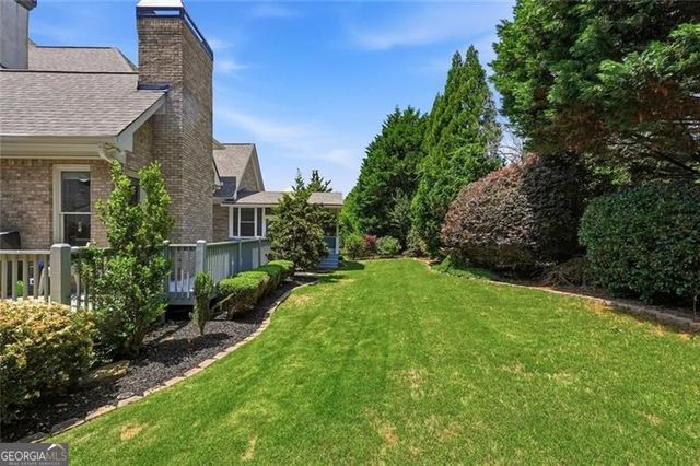 932 Grassmeade Way, Snellville, GA 30078