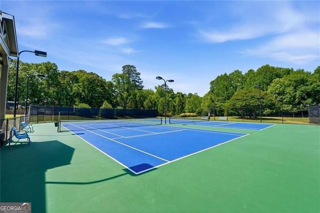 932 Grassmeade Way, Snellville, GA 30078