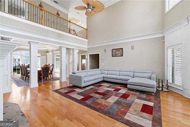 932 Grassmeade Way, Snellville, GA 30078
