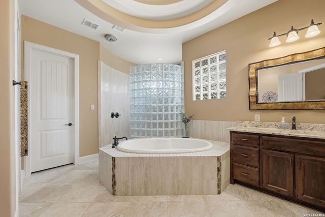 315 Candelaria, Helotes, TX 78023