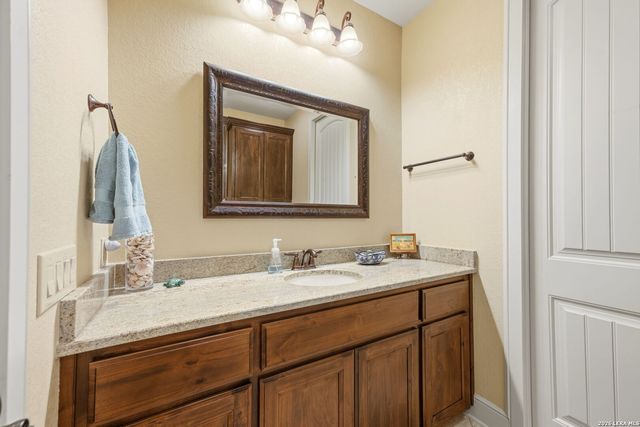 315 Candelaria, Helotes, TX 78023