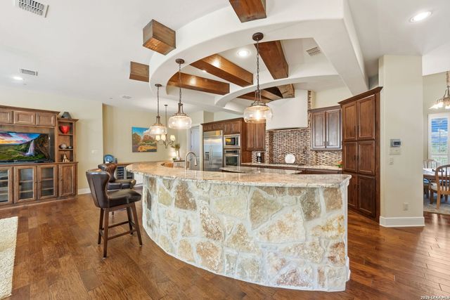 315 Candelaria, Helotes, TX 78023