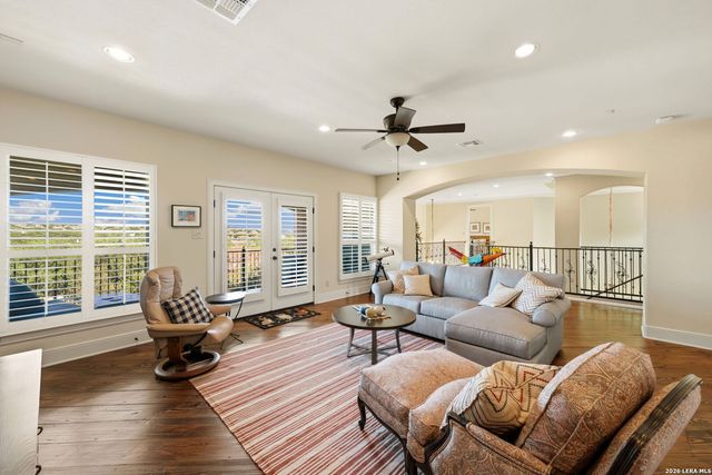 315 Candelaria, Helotes, TX 78023