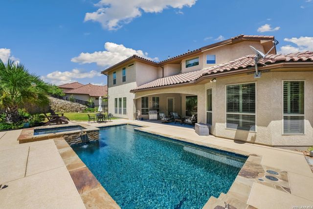 315 Candelaria, Helotes, TX 78023