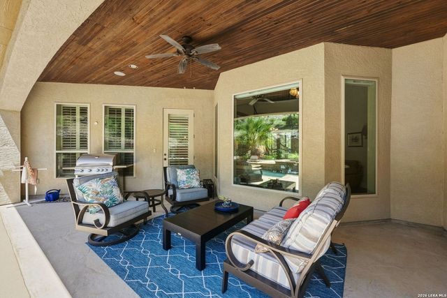 315 Candelaria, Helotes, TX 78023