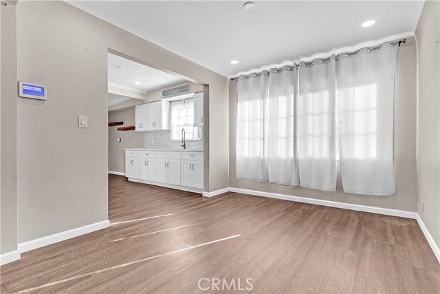 12100 Muriel Dr, Lynwood, CA 90262