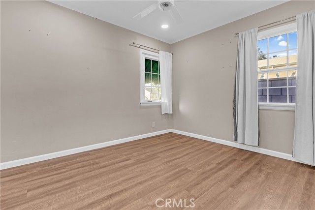 12100 Muriel Dr, Lynwood, CA 90262