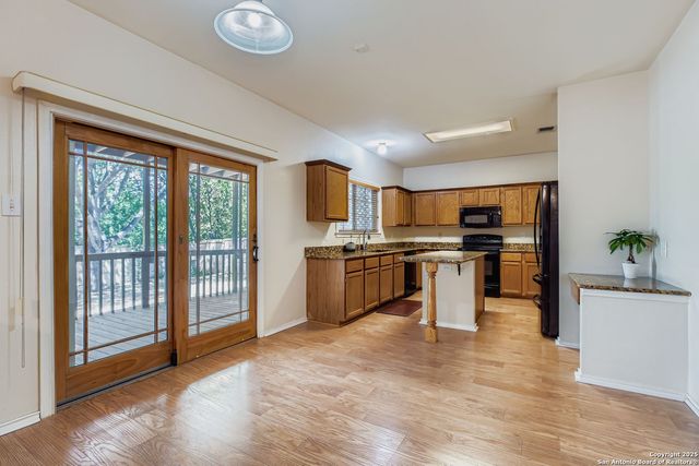 5803 Spring Pebble, San Antonio, TX 78247