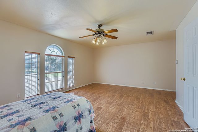 5803 Spring Pebble, San Antonio, TX 78247