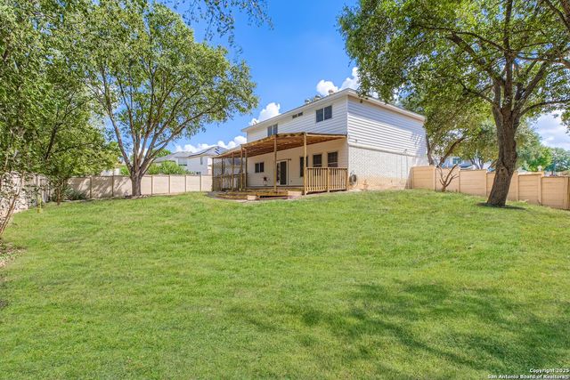5803 Spring Pebble, San Antonio, TX 78247