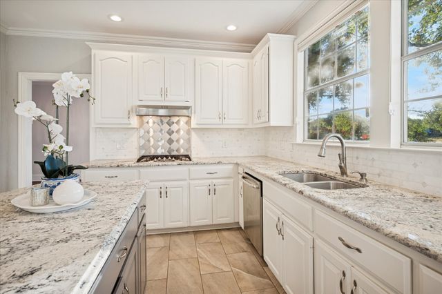 7545 Primrose Drive, Irving, TX 75063