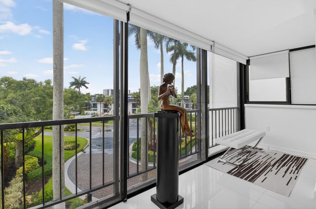 7738 Lakeside Boulevard 334, Boca Raton, FL 33434