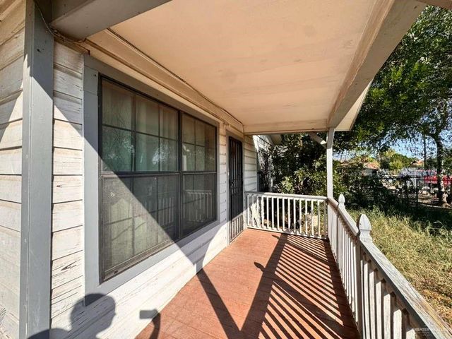 306 W Bell Avenue, Pharr, TX 78577