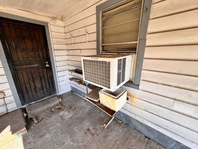 306 W Bell Avenue, Pharr, TX 78577