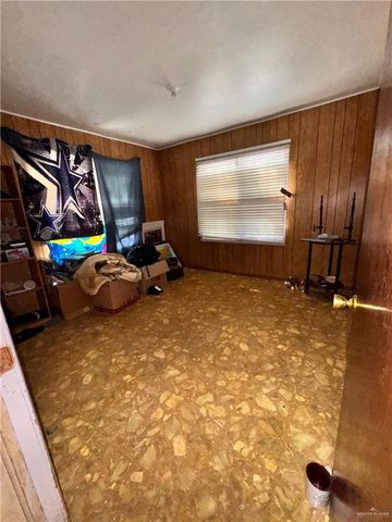 306 W Bell Avenue, Pharr, TX 78577