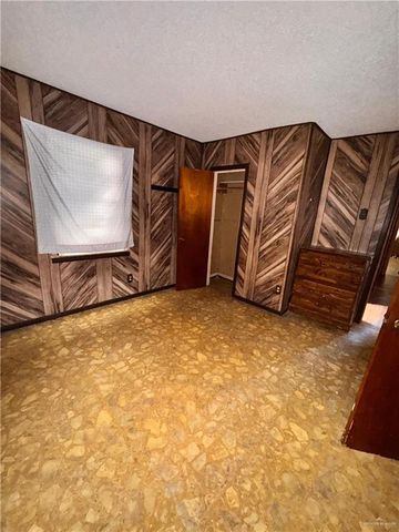 306 W Bell Avenue, Pharr, TX 78577