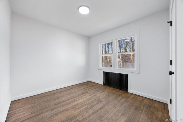 119 E Pennywood Avenue, Roosevelt, NY 11575