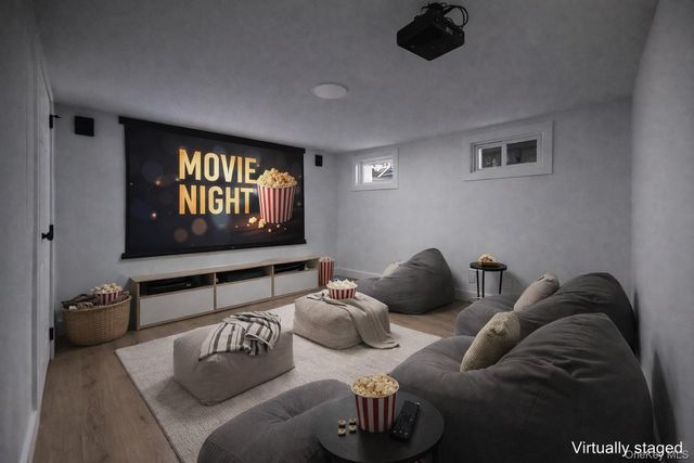 119 E Pennywood Avenue, Roosevelt, NY 11575