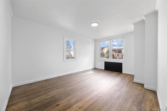 119 E Pennywood Avenue, Roosevelt, NY 11575