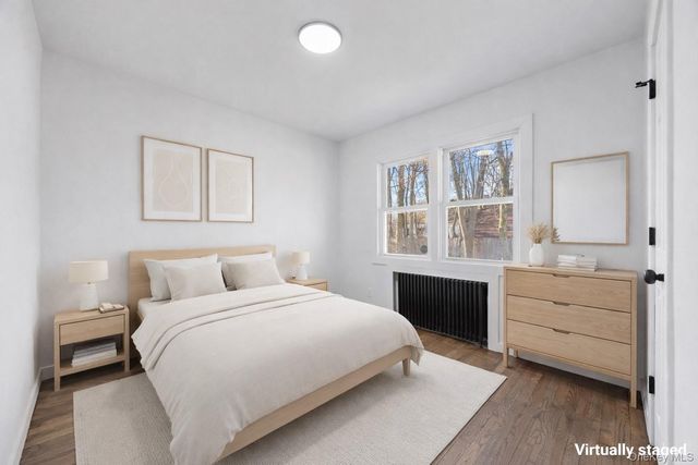 119 E Pennywood Avenue, Roosevelt, NY 11575