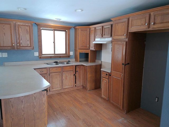 502 Arthur Drive, Clinton, WI 53525