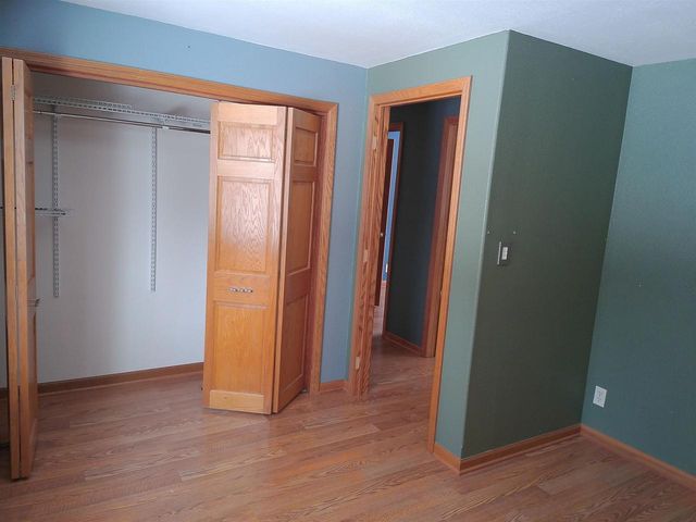 502 Arthur Drive, Clinton, WI 53525