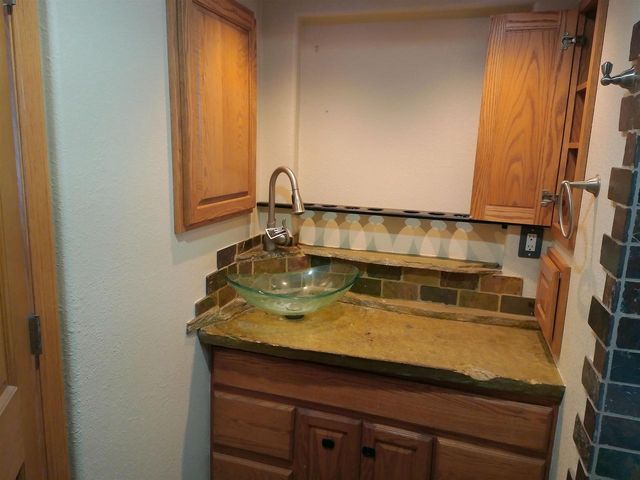 502 Arthur Drive, Clinton, WI 53525