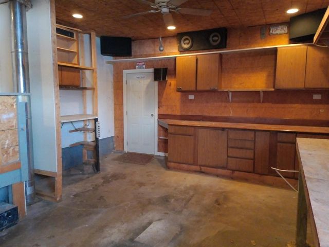 502 Arthur Drive, Clinton, WI 53525