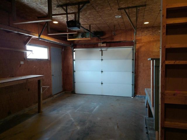 502 Arthur Drive, Clinton, WI 53525