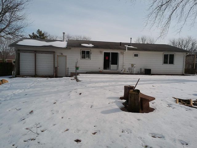 502 Arthur Drive, Clinton, WI 53525