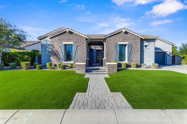 2580 E COUNTRY SHADOWS Street, Gilbert, AZ 85298