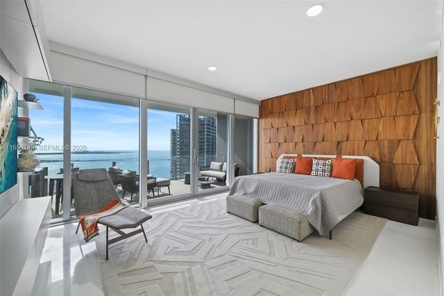 300 Biscayne Blvd Way 4602, Miami, FL 33131