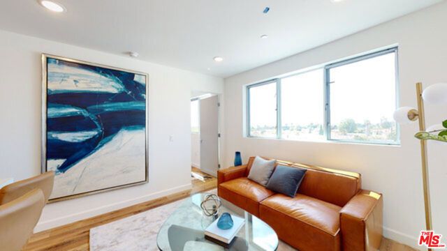1143 Glenville Drive 302, Los Angeles, CA 90035